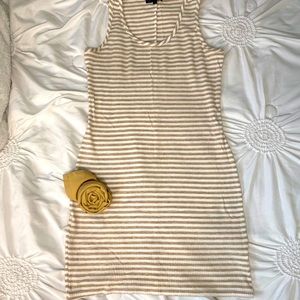 Striped dress 🤍3 for $12
